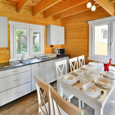 Large Homes With Pool, Ustronie Morskie, Cleaning Included Ferienhaus *