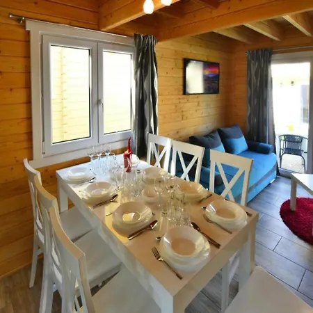 Casa vacanze Large Homes With Pool, Ustronie Morskie, Cleaning Included
