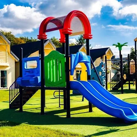 Large Homes With Pool, Ustronie Morskie, Cleaning Included *